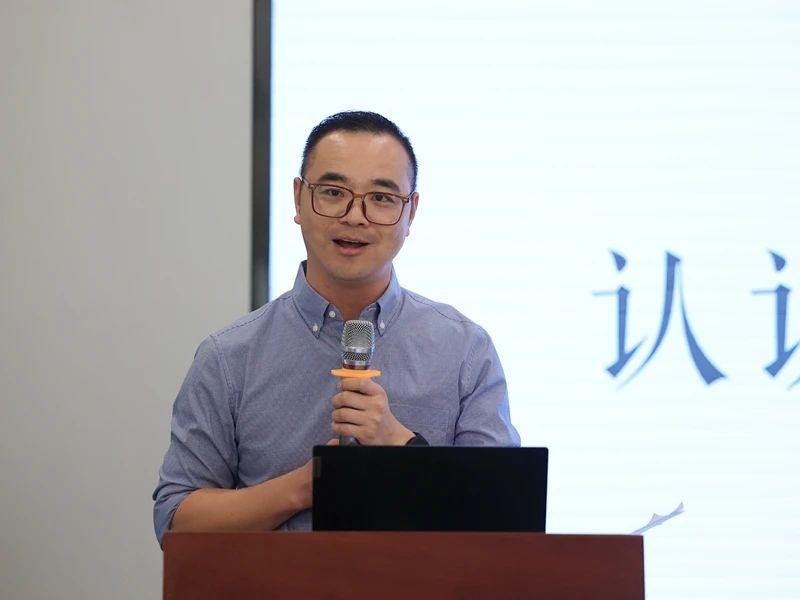 图片12.jpg 图片12.jpg