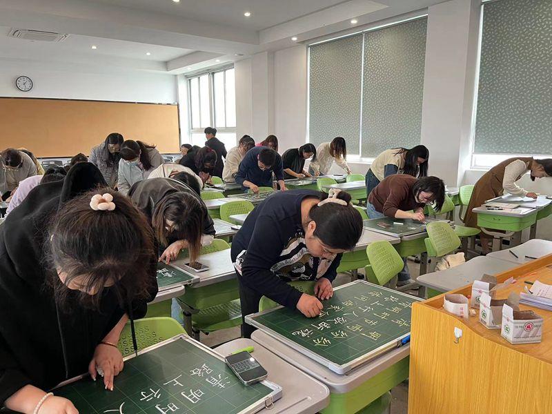 11_副本.jpg 11_副本.jpg