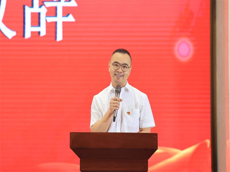 5校长讲话.jpg 5校长讲话.jpg